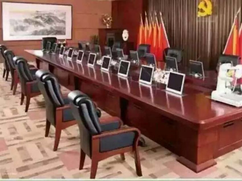 點擊查看詳細(xì)信息<br>標(biāo)題：會議桌系列案例 閱讀次數(shù)：966