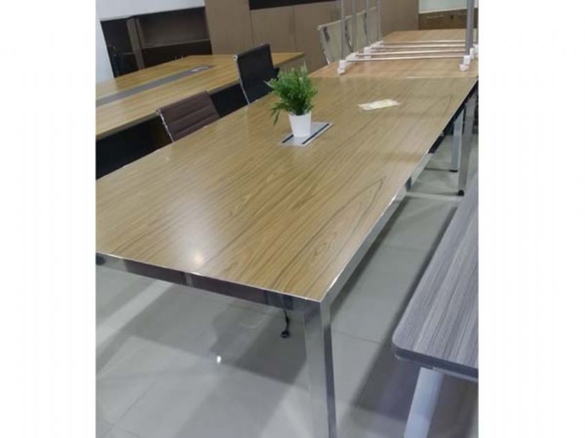 點(diǎn)擊查看詳細(xì)信息<br>標(biāo)題：會(huì)議桌系列案例 閱讀次數(shù)：1021