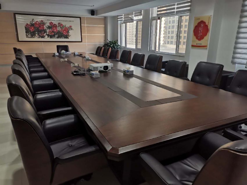 點擊查看詳細(xì)信息<br>標(biāo)題：會議桌系列案例 閱讀次數(shù)：1003