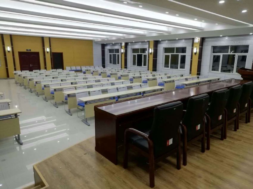 點擊查看詳細(xì)信息<br>標(biāo)題：會議桌系列案例 閱讀次數(shù)：1057