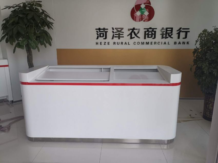 點(diǎn)擊查看詳細(xì)信息<br>標(biāo)題：辦公桌系列案例 閱讀次數(shù)：1009